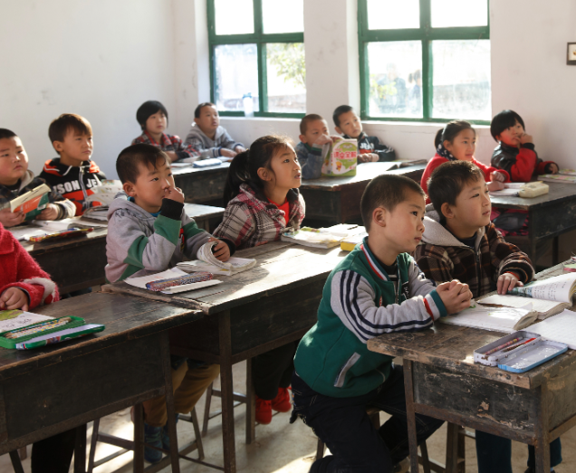 以扎实有力的教育展开实绩书写了县域高质量展开的簇新篇章